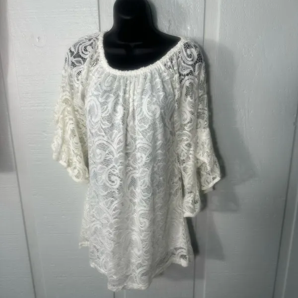 Win Win  White Lace Tunic Size Small/Medium EUC - Image 3