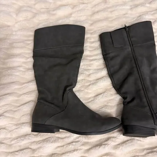 Style & Co. Gray Knee-High Boots Size 8.5 - Image 2