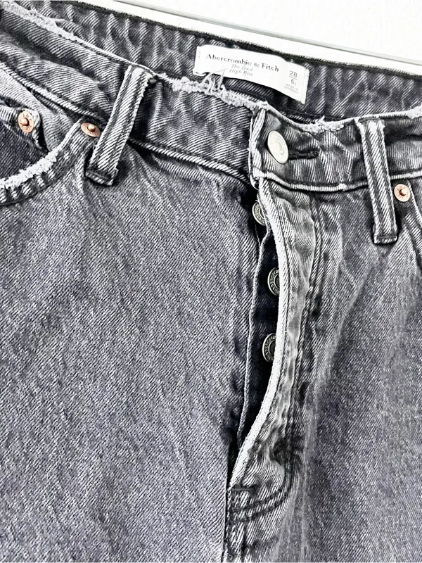 Abercrombie & Fitch High Rise Dad Washed Black Destroy Jeans - Image 5