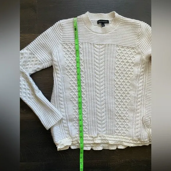 Banana Republic Cream Sweater Crew Neck Drawstring Hem Casual Size S - Image 6