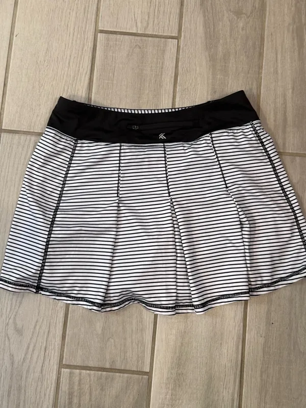 Kyodan Black & White Striped Tennis Skort - Image 4