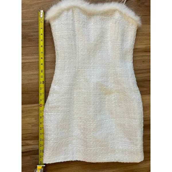 SheIn Sm/US 4 White Tweed Faux Fur Trim Mini Dress Sleeveless Sparkle Preppy Barbie - Image 5