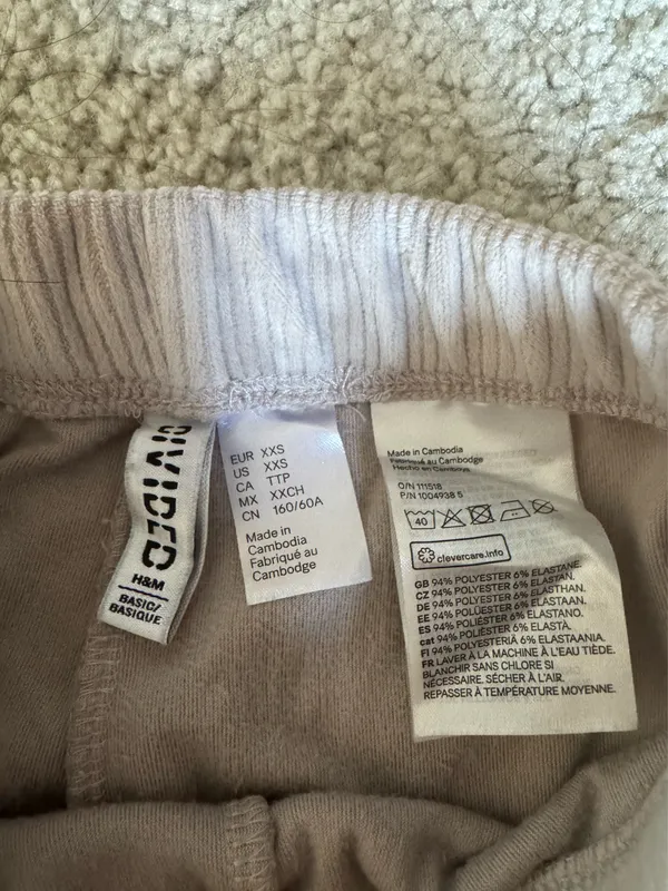 H&M Divided Flare Leggings - Image 3