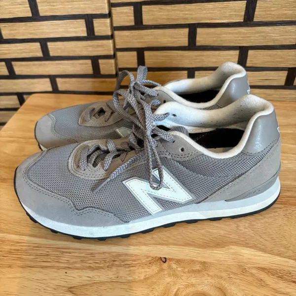 New Balance‎ 515 Gray Sneakers Size 9.5 - Image 2