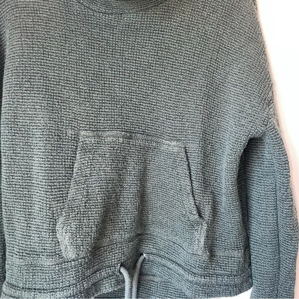 Sweaty Betty Green Turtleneck Knit Sweater with Kangaroo Pocket - Image 3