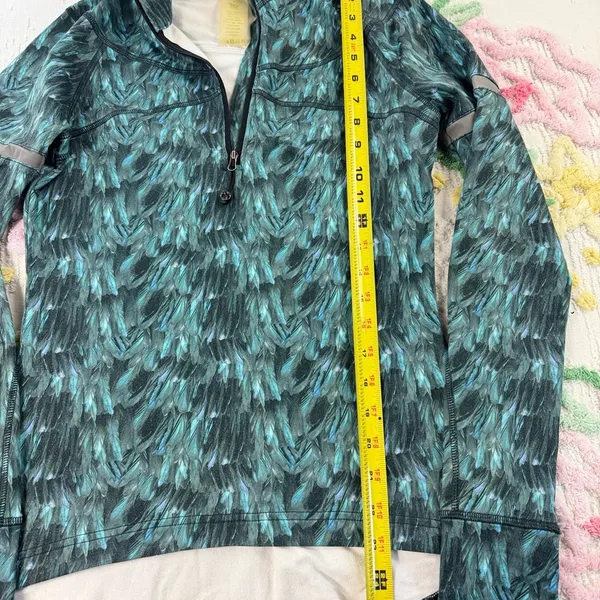 Shape Activewear Half Zip Pullover Athletic Top Long Sleeve Blue Feather‎ s - Image 5