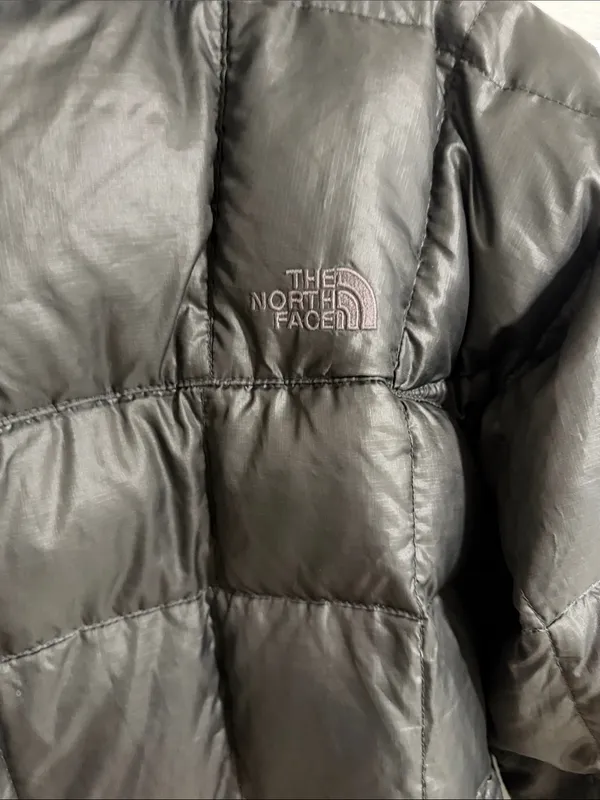 The North Face Women’s Dark Gray Quilted Down Puffer Coat - Image 5