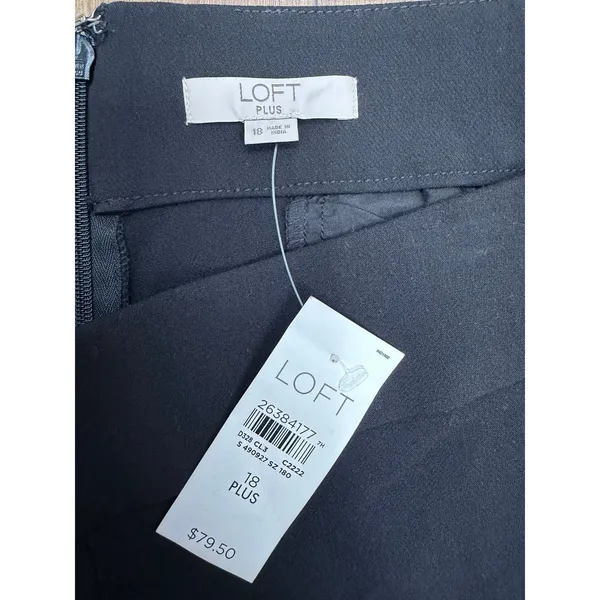 LOFT Plus Black Wide Leg Cropped Pants Side Button Detail‎ Size 18 NWT - Image 6