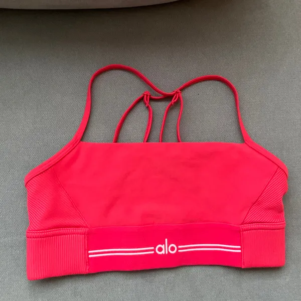 Alo Yoga Alosoft Relay Bra Candy Red/White XXS - Image 2