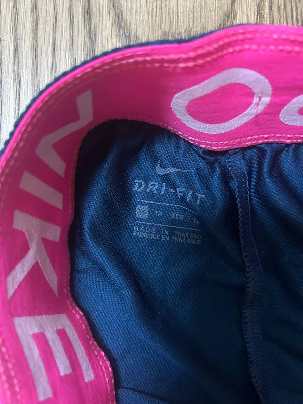 Nike Pro Shorts Size Retro - Image 2