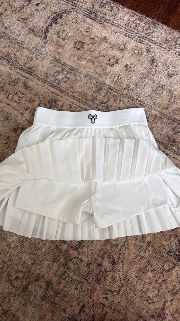 Aritzia White Tnaaction Pleated Athletic Skort - Image 2