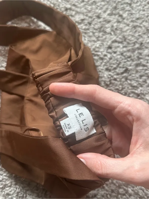 Le Lis Brown Satin Crop Top with Wide Straps - Image 6