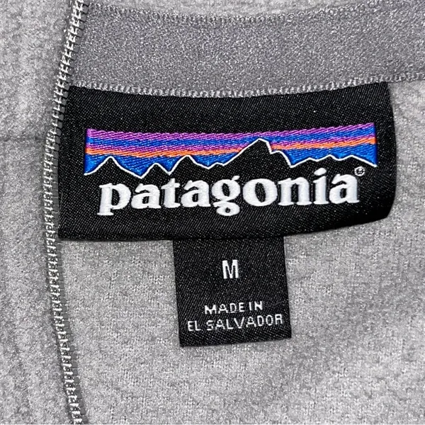 Patagonia Women’s Gray Micro D Quarter Zip Fleece Pullover size Medium - Image 5