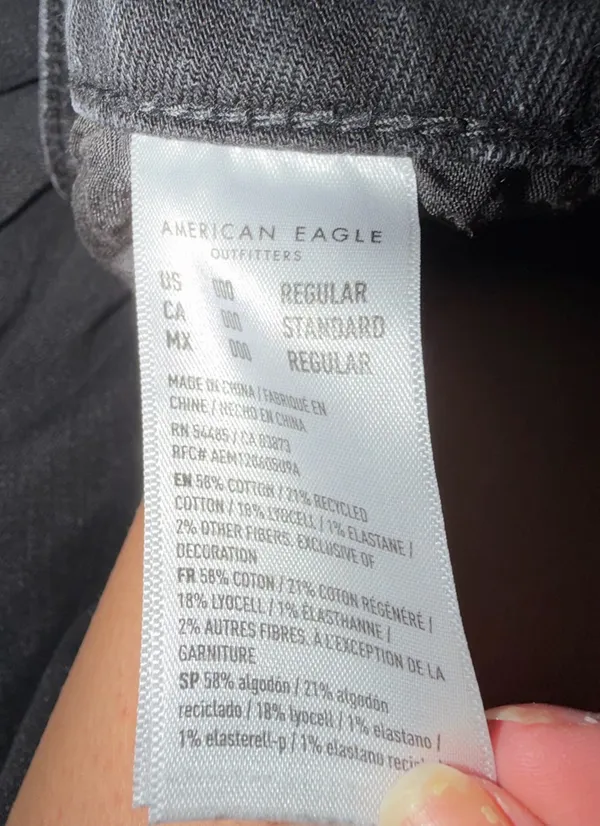 American Eagle Low-Rise Wide-Leg Jeans Baggy - Image 3