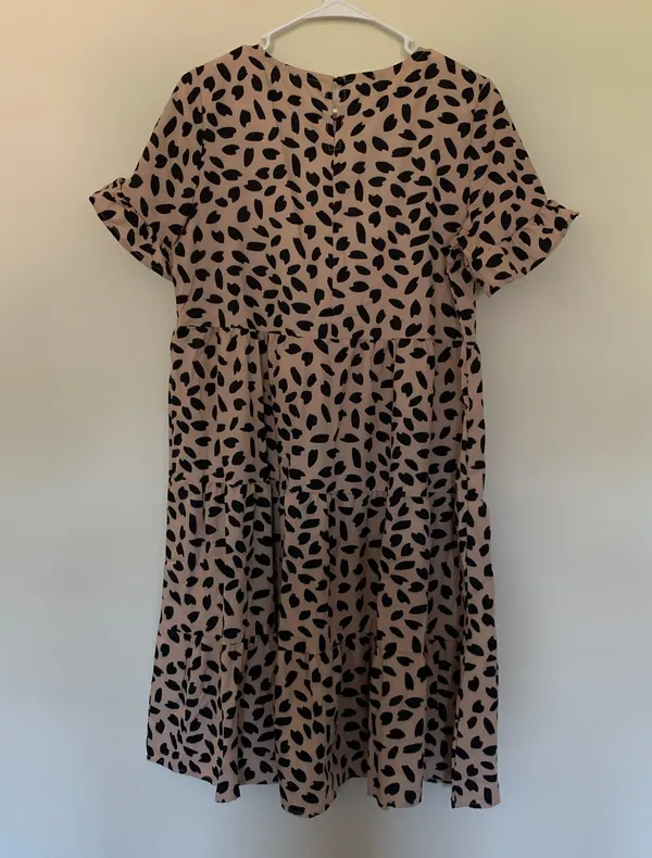 Amazon Women’s Small Tan Black Spotted Animal Print Midi Tiered Dress - Image 5