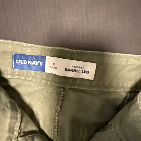 Old Navy Barrel Cargo Pants - Image 2