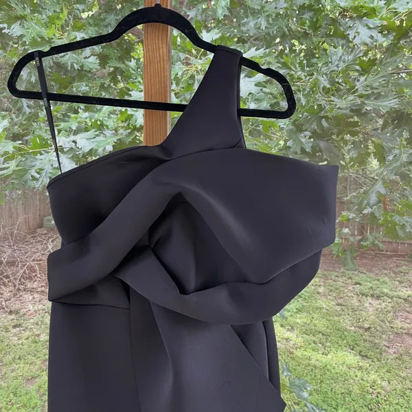 ASOS Women's Black One Shoulder Gathered Midi Dress Size 6 - Image 3
