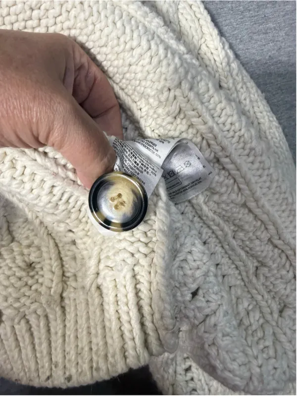 Women's H&M Cable Knit Cropped Cardigan White Size M - Image 3