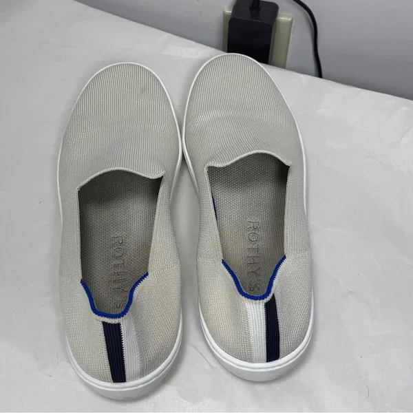 Rothy’s The Original Slip-On Sneaker Off-White/ Light Gray Sz 10 - Image 6