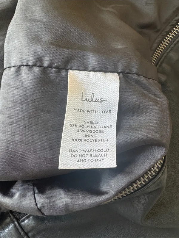 Lulu's Black Quilted Panel Leather Moto JacketSz: L - Image 8