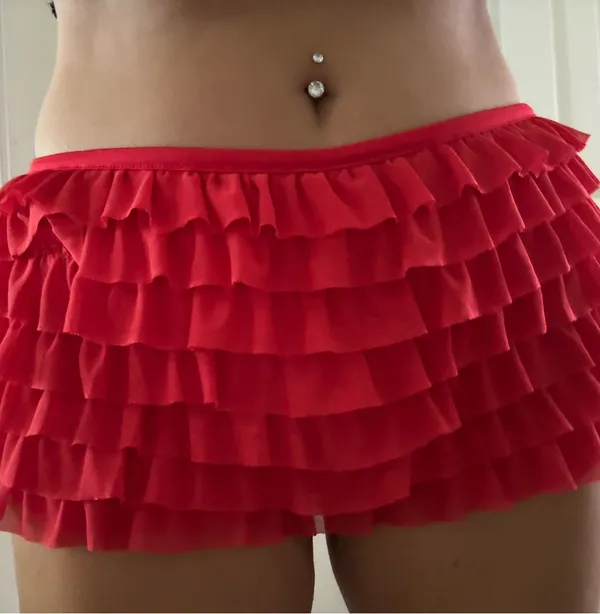 Amazon Mini red ruffle shorts - Image 2