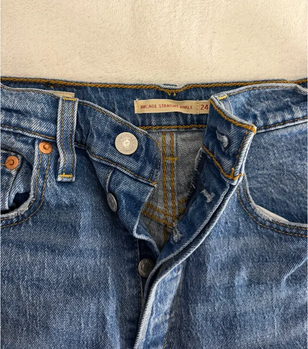 Levi’s Jeans - Image 2
