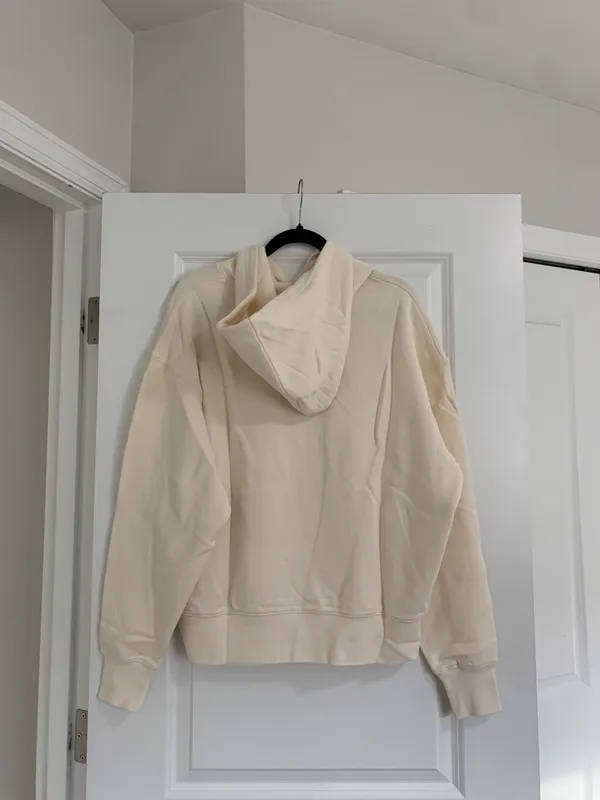 WeWoreWhat Oversized Off White Hoodie - Image 8