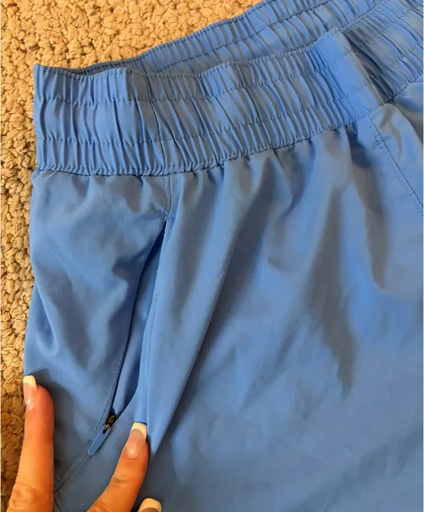Target Blue sports shorts - Image 3