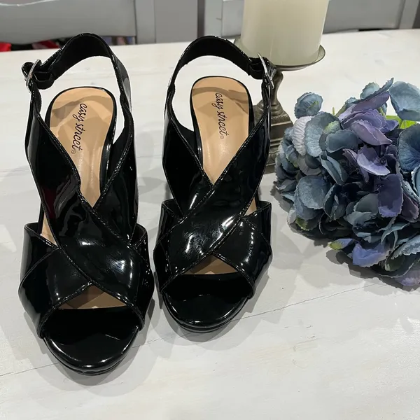 Easy street black patent faux leather slingback dress heels size‎ 9 - Image 3