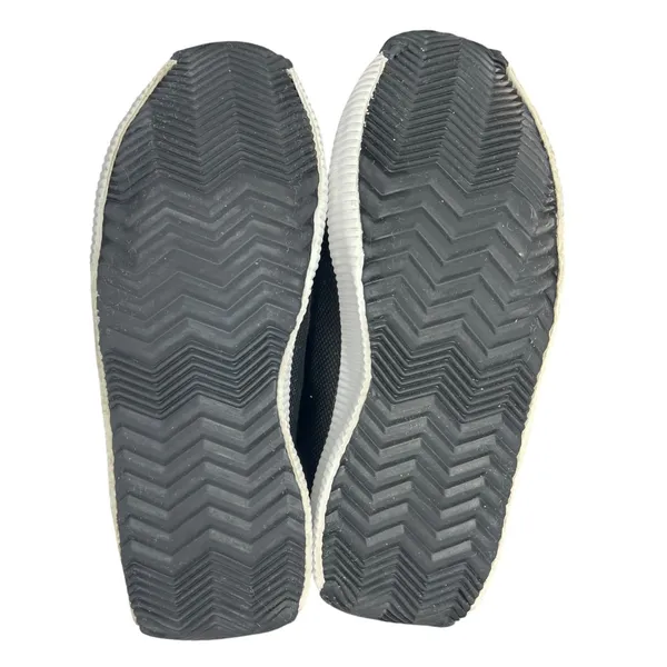 Sorel Out and About Mid Puffer Boots Womens 6.5‎ Black White EUC - Image 8