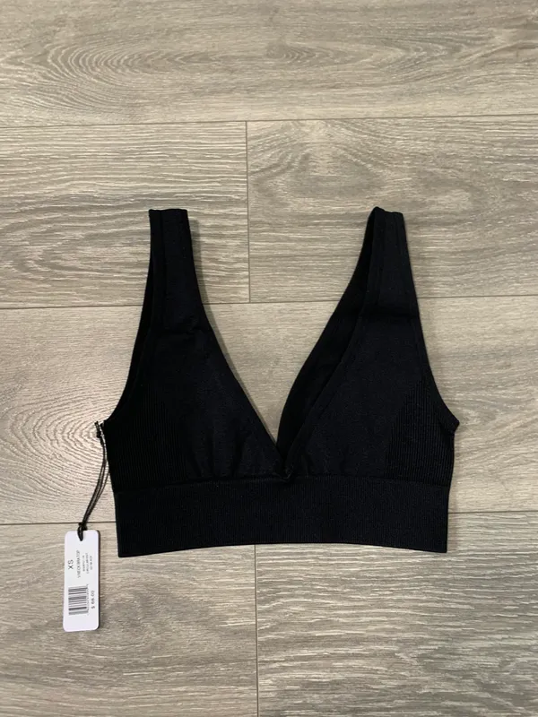 WeWoreWhat Black Knit V-Neck Bralette - Image 7