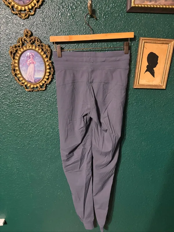 Lululemon Gray Dance Studio Joggers Size 2 - Image 2