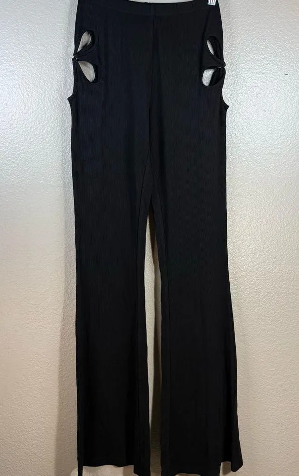 White Fox Boutique going Fast pants SZ:M - Image 4