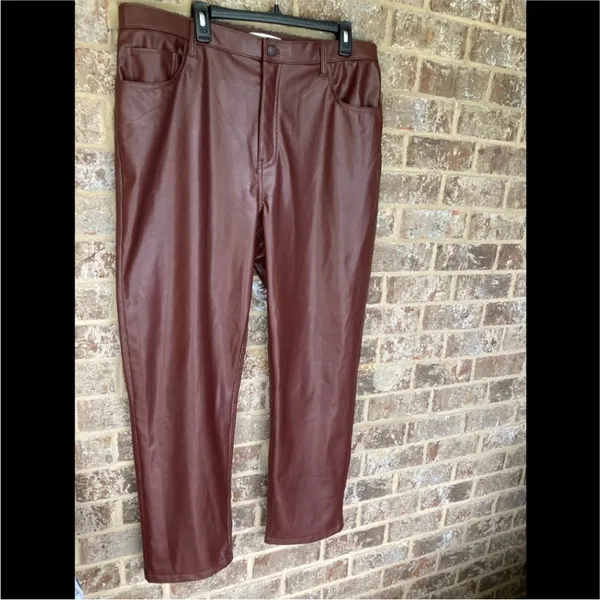 $99 Abercrombie & Fitch Brown Vegan Leather 90’s Straight Ultra High Rise Pants - Image 8