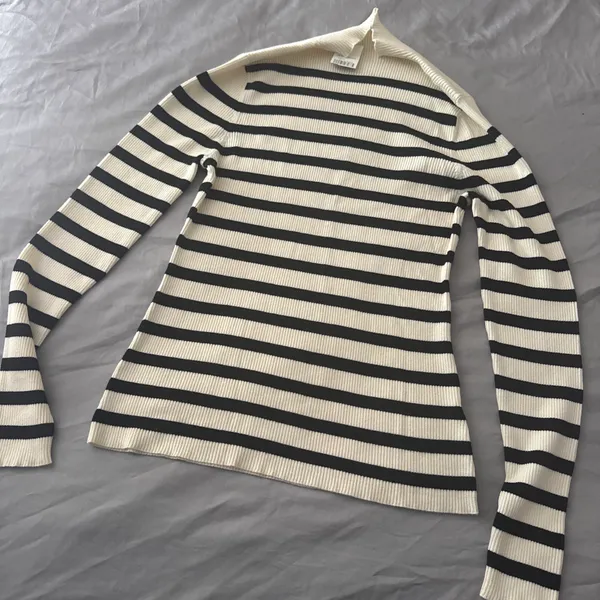 Lush Clothing Top Women’s M - Image 2