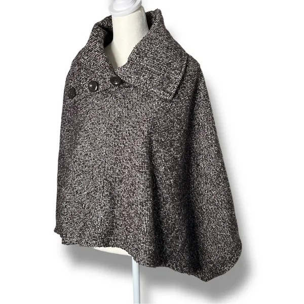 Last Kiss Y2K Vintage Poncho Cape - Sherlock Holmes Style - Image 3