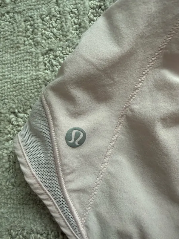 Lululemon Hotty Hots - Image 3