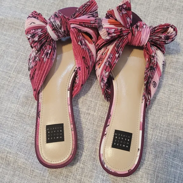 White House | Black Market SANDALS - Image 6