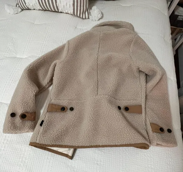 Patagonia Wool Zip Up Jacket - Image 3