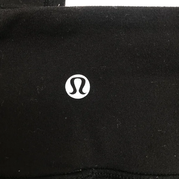 LULULEMON 4 low rise black crop leggings - Image 3