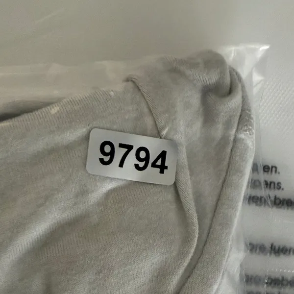 Vuori Halo Essential Hoodie VW226 Light Heather Gray XS Womens Pullover Active - Image 9