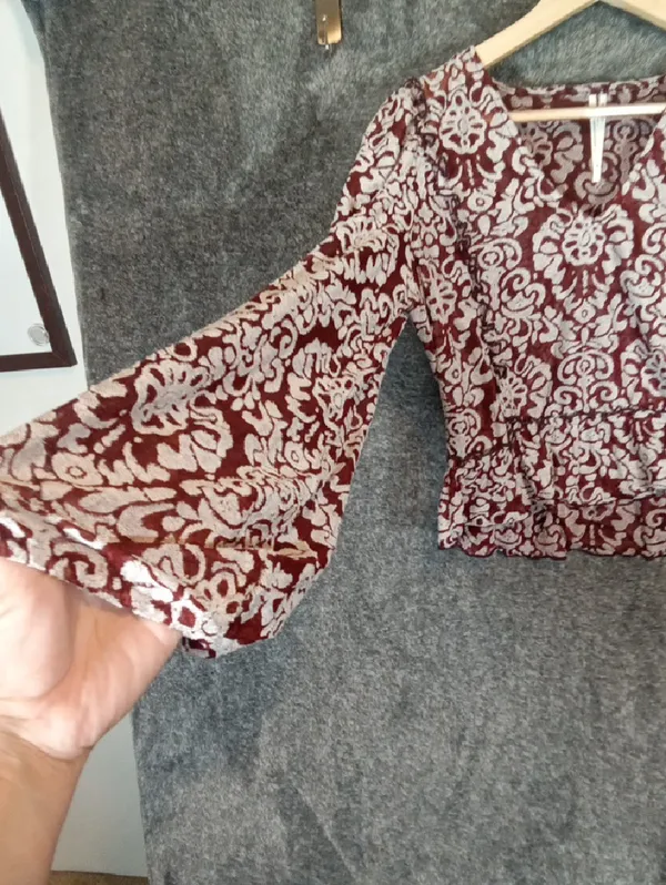 Anthropologie Jacquard Peasant Blouse Burgundy Sheer Ballon Sleeves Boho - Image 4