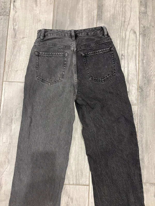 Pacsun 90’s Boyfriend Jeans Black/Grey Two-Toned - Image 4