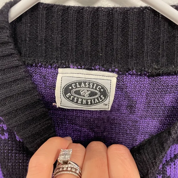 Vintage sweater! classic essentials purple floral flower knit sweater size med - Image 2