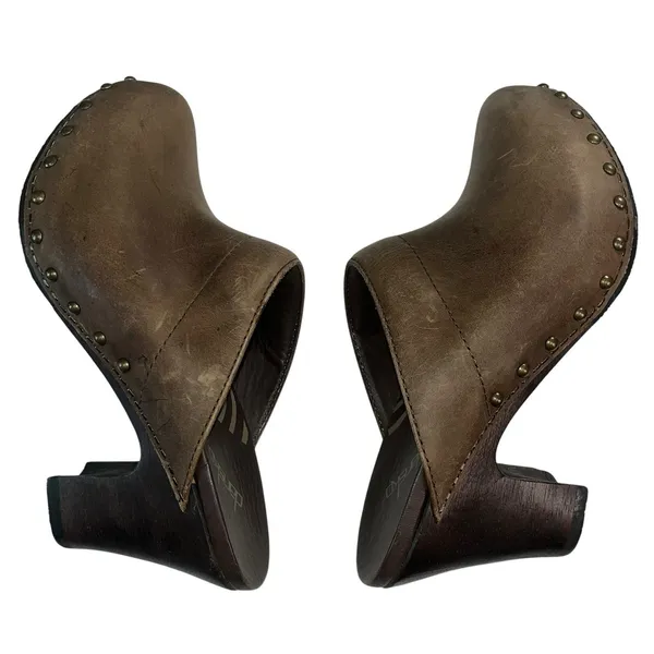 Dansko Women’s Rae Distressed Studded Brown Leather Heeled Clog US 38 EU 7.5‎ - Image 5