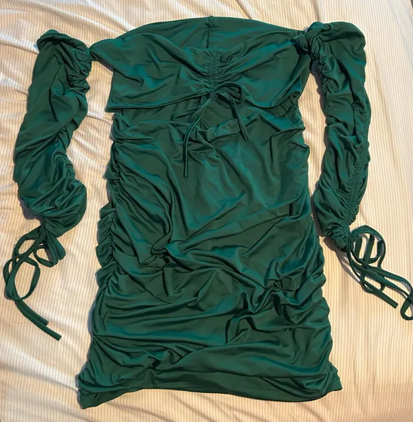 Green ruched off the shoulder dress - Image 2