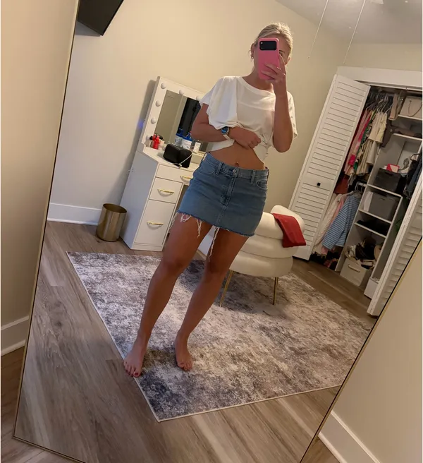 Abercrombie Mid Rise Mini Jean Skirt - Image 6