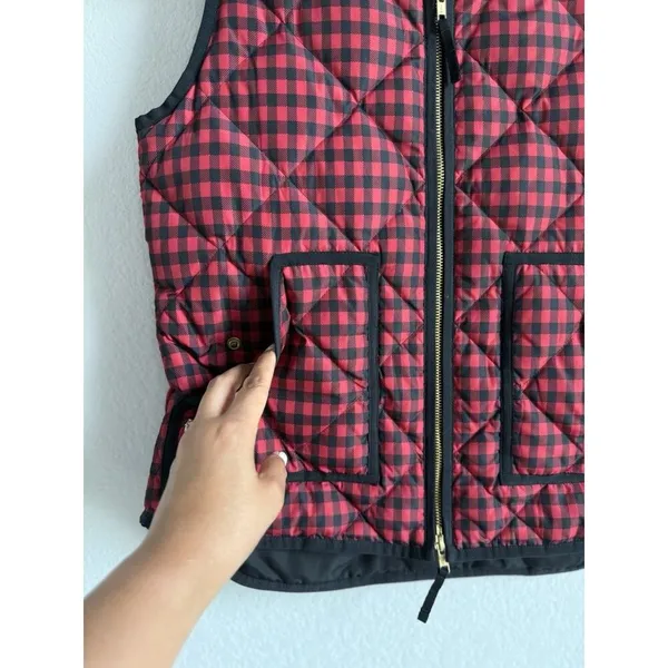 J.Crew Down Puffer Vest Womens Small Black‎ Red Gingham Printed Quilted Full Zip - Image 5