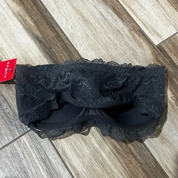 Spanx gray lace bralette small NWT - Image 3