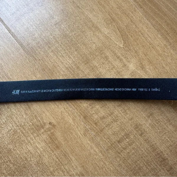 H&M Black Faux Leather Belt with Gold Buckle, Size Medium - Image 6